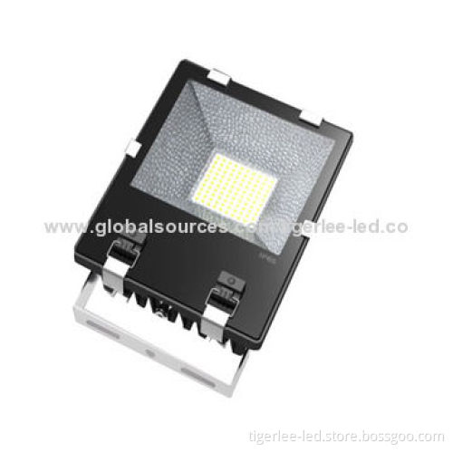LED Floodlight with 200W Power, Meanwell Driver, Epistar COB Chip, 3-year Warranty